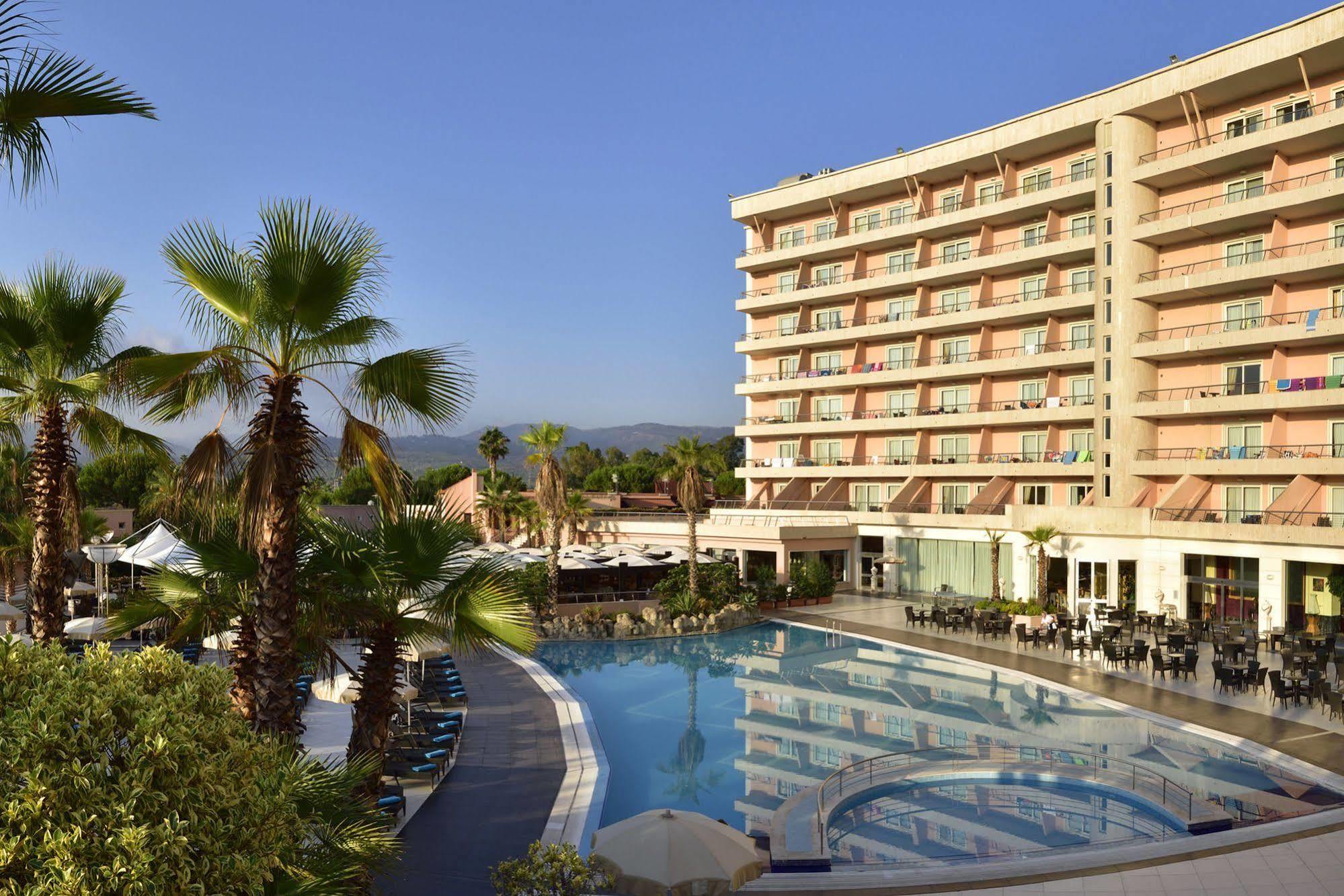 Hilton Portorosa Sicily Hotel Furnari Bagian luar foto